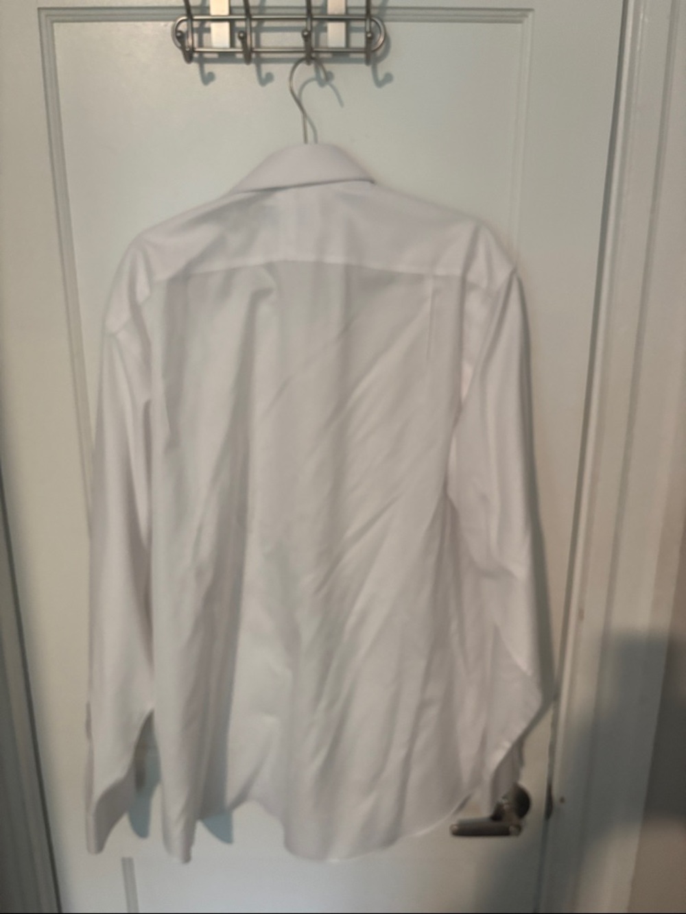 Charles Tyrwhitt Men’s White Dress Shirt - Picture 3 of 4
